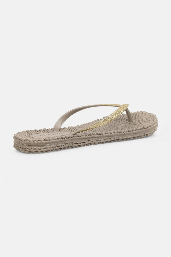 Cheerful Flip Flop w. Glitter Atmosphere