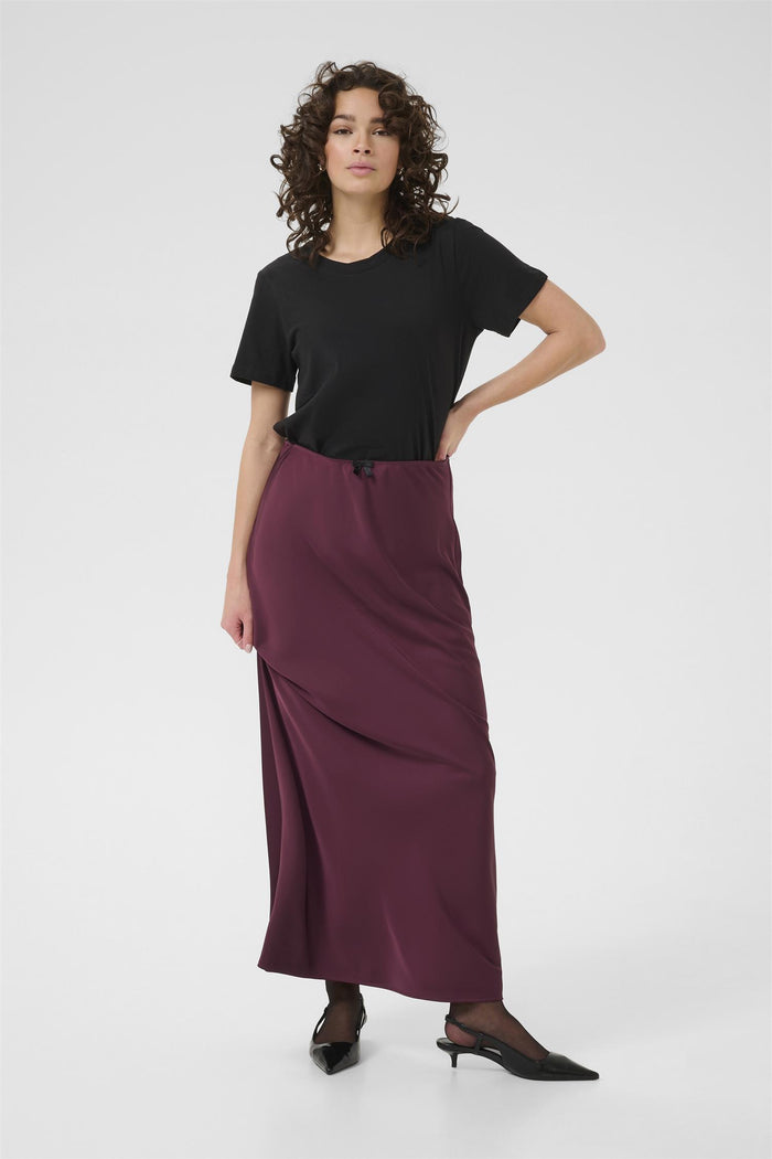 KAhill Long Skirt Windsor Wine