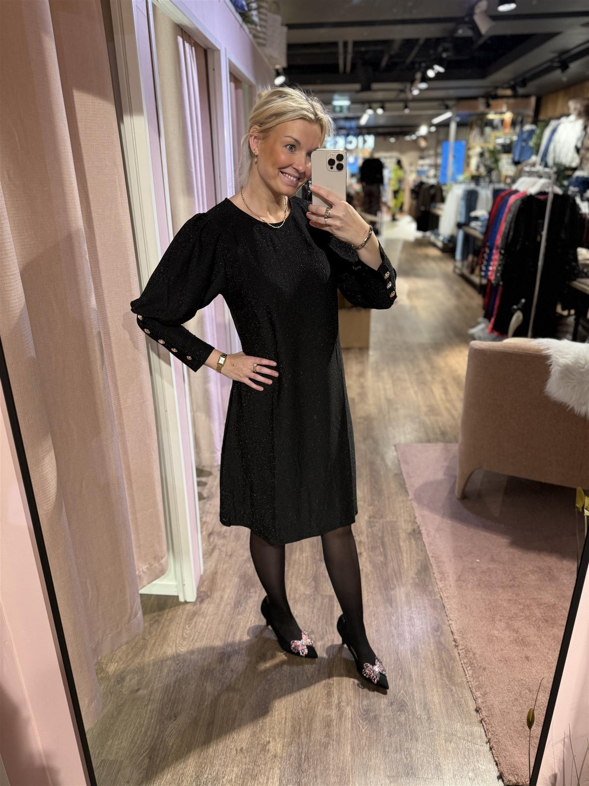 Kjole Tea Lux Black (Glitter)