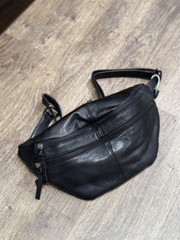 Bumbag Skinn Black w gunmetal