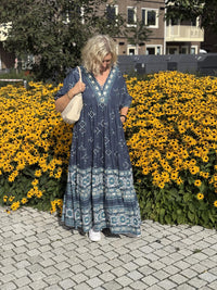 Cartagena Dress V Maxi Print