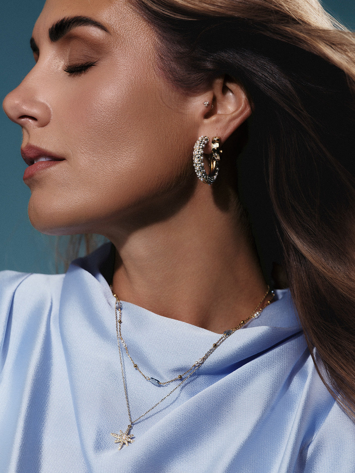 Twinkle Hoops, Tone Damli