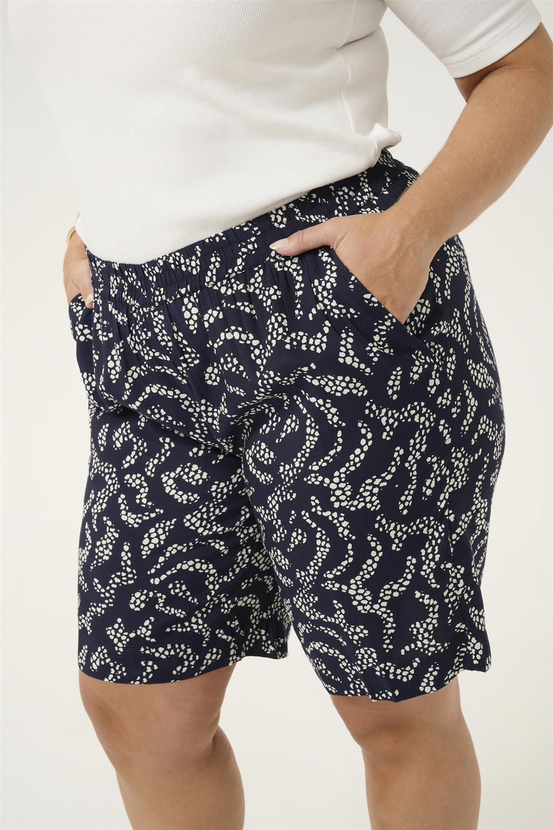 KCbeate Shorts Marine