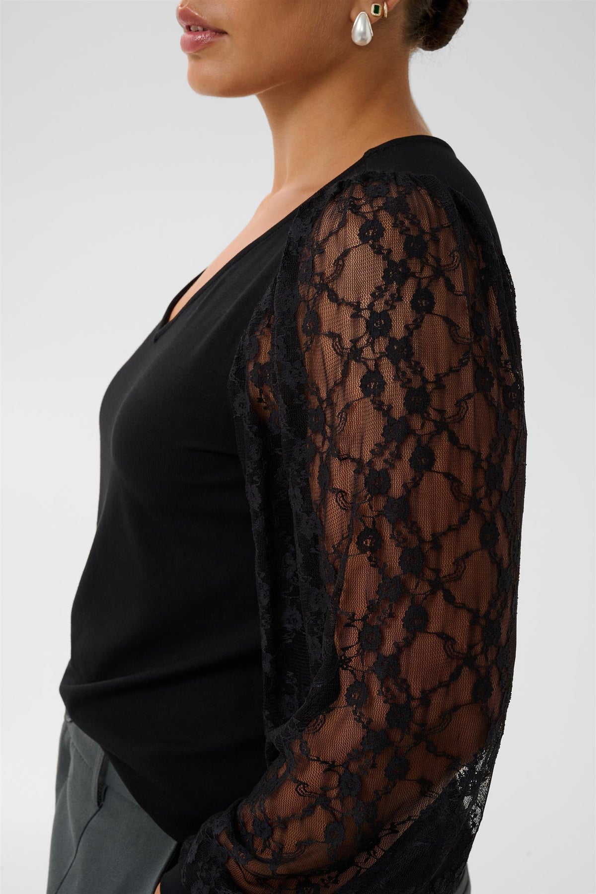 KCleona Lace Blouse