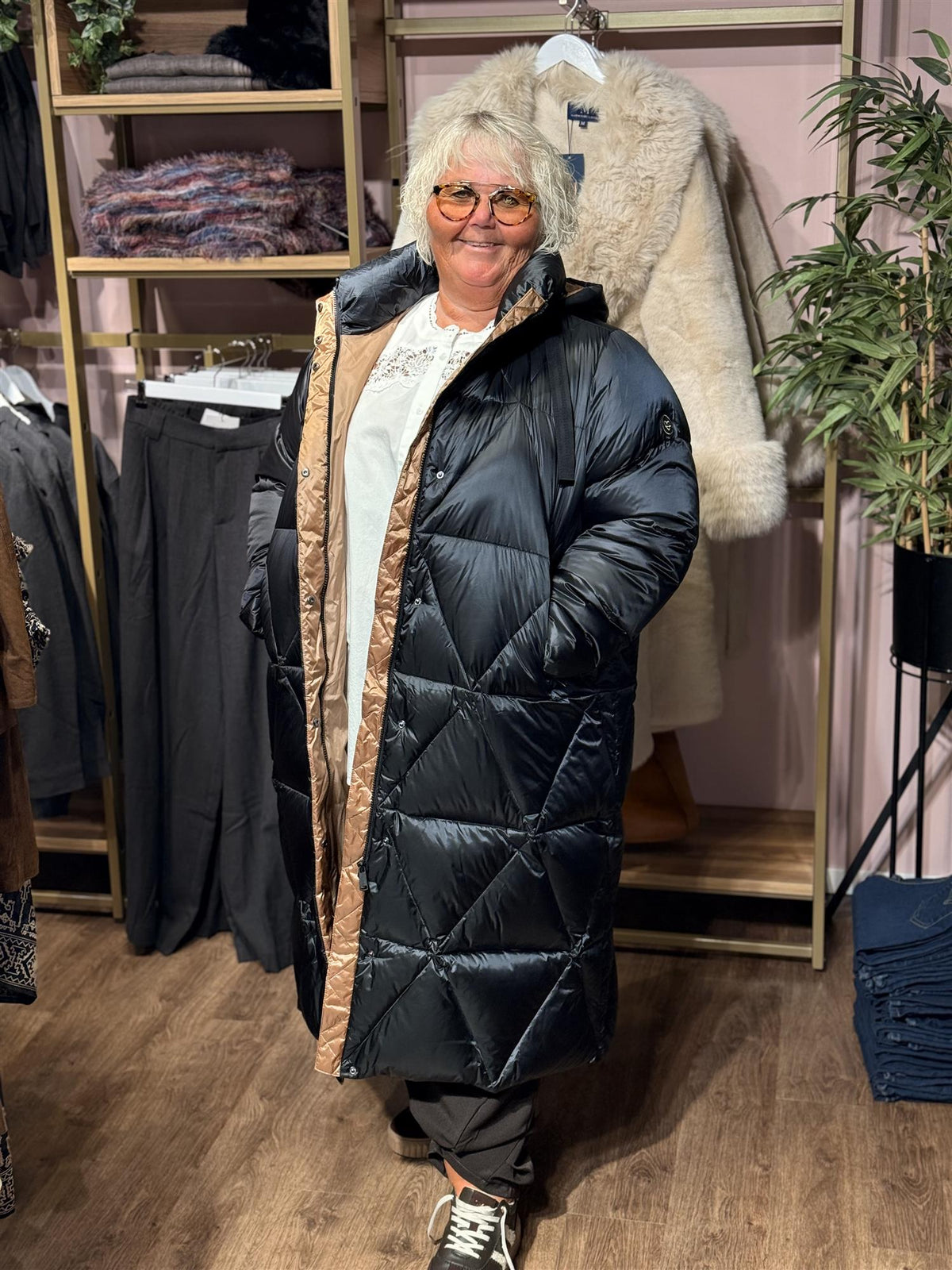 Lang Dunjakke Sort/Beige